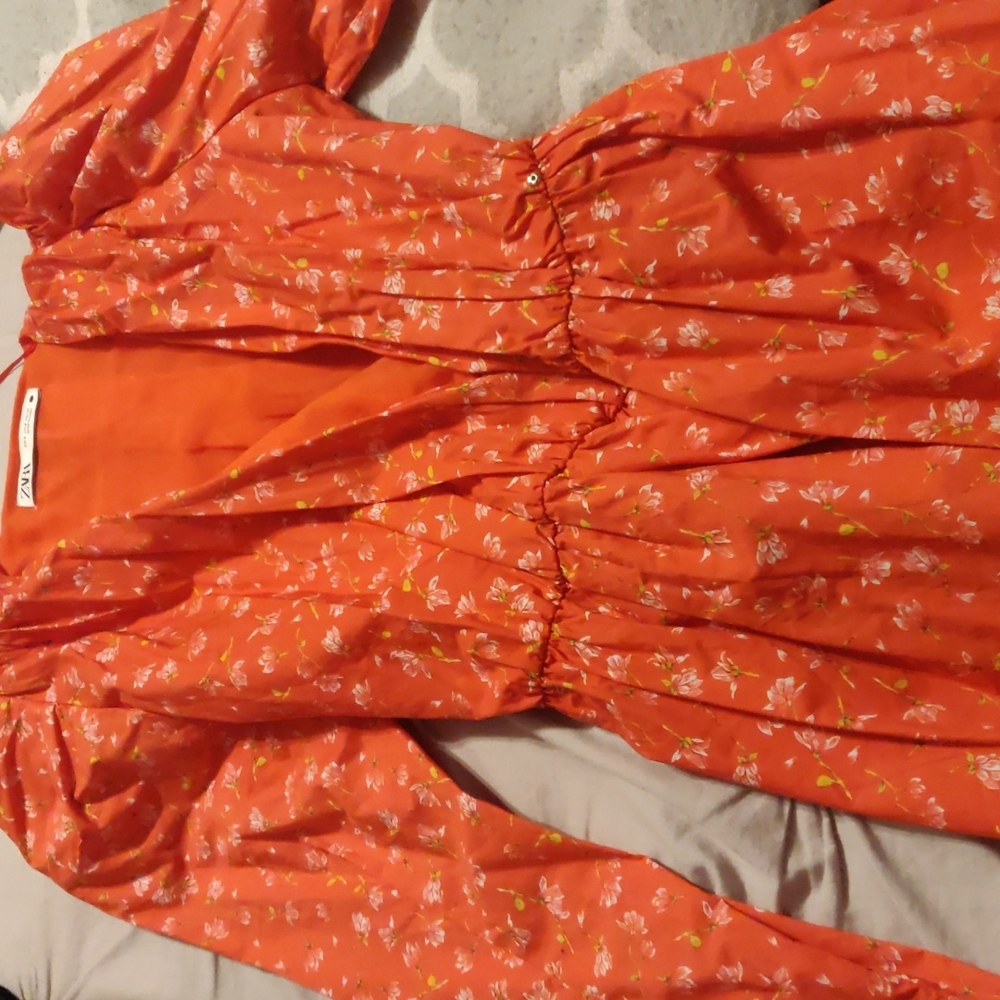 Zara belted top